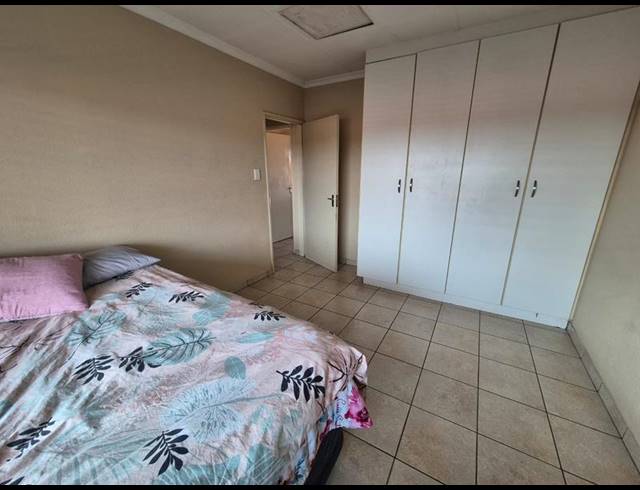 2 BEDROOM TOWNHOUSE FOR SALE IN NEW REDRUTH